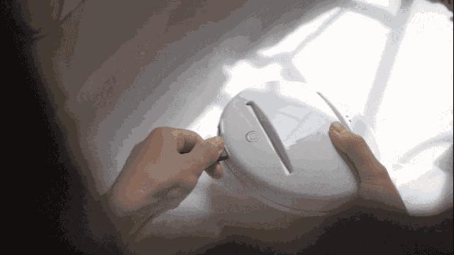 世界上唯一一款专用来“滚床单”的机器人