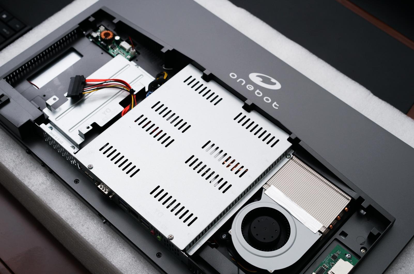 搭载11代酷睿i5的笔记本电脑,酷睿11代i5一体机