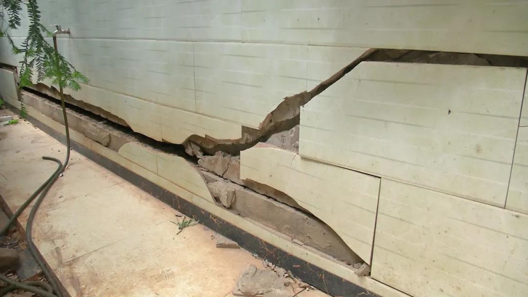 丽阳星城二期没倒的怎么办,丽阳星城二期还重建不