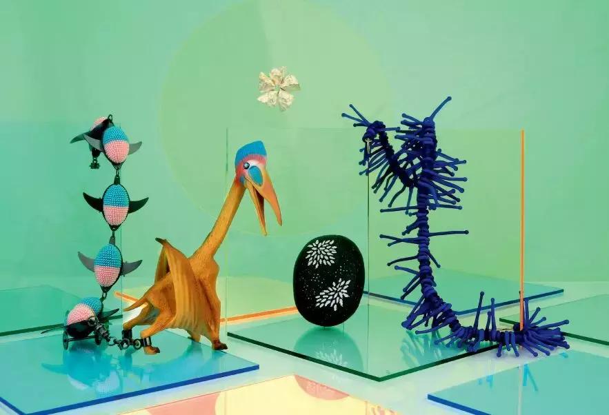 首饰，用小体量评述大世界