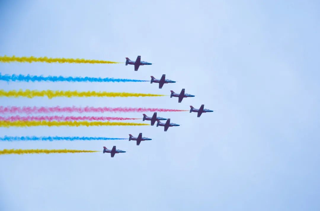 珠海火了！世界级酷炫“蓝天盛宴”，这座宝藏城市必须隆重介绍