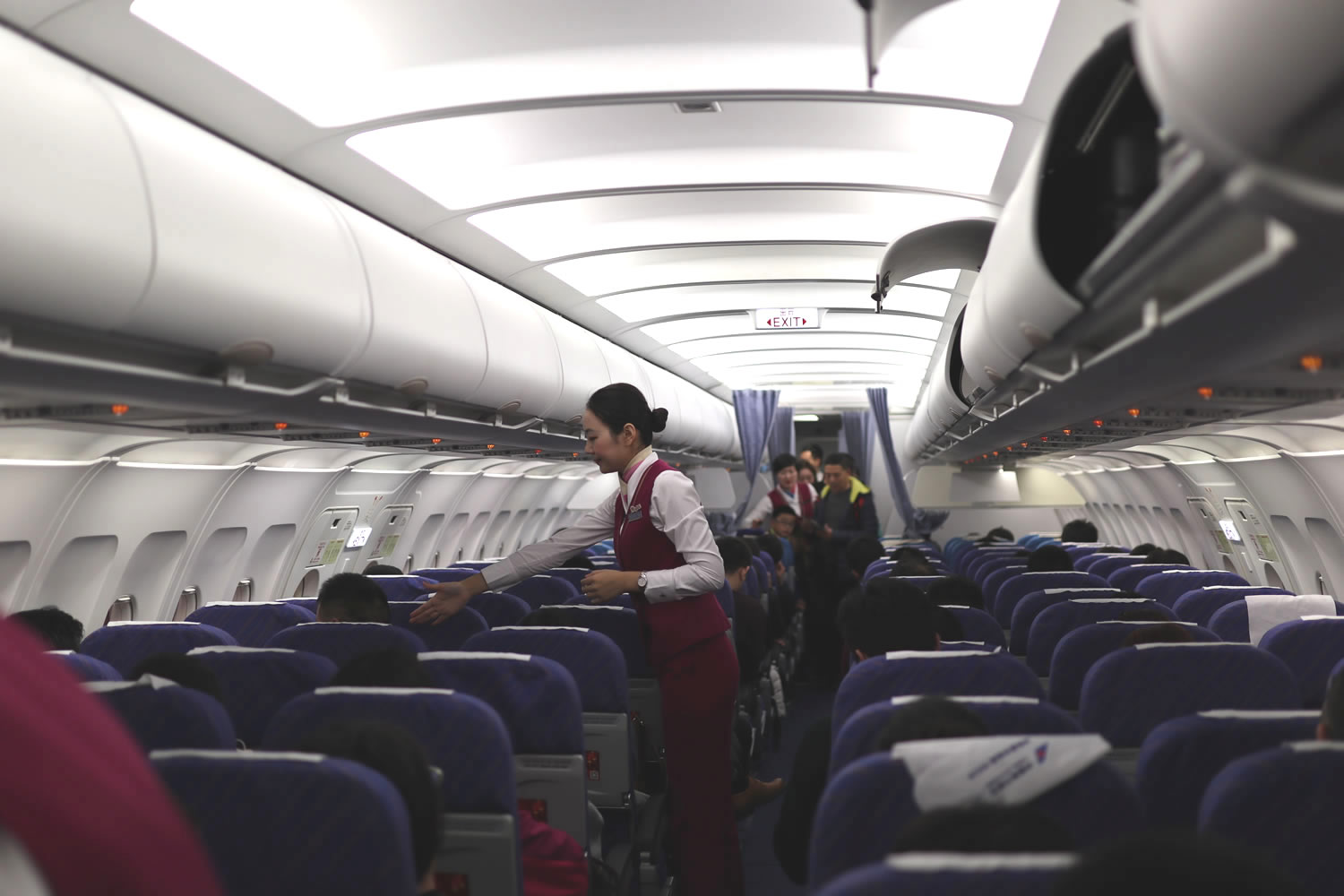 孕妇坐飞机注意事项和流程,坐飞机注意事项和流程视频