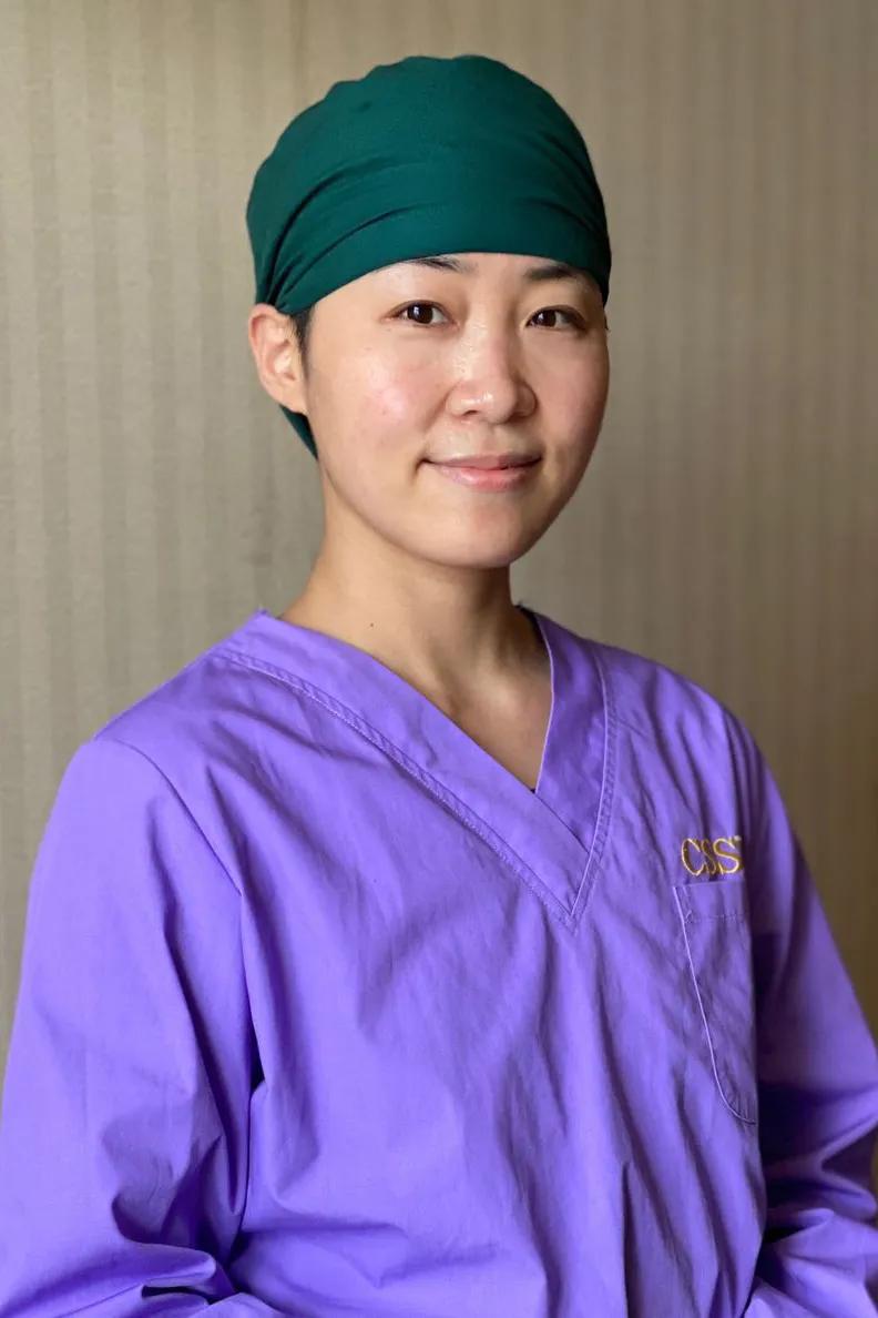 致敬2020每一个逆行的背影,回顾2019年消防员最美逆行背影