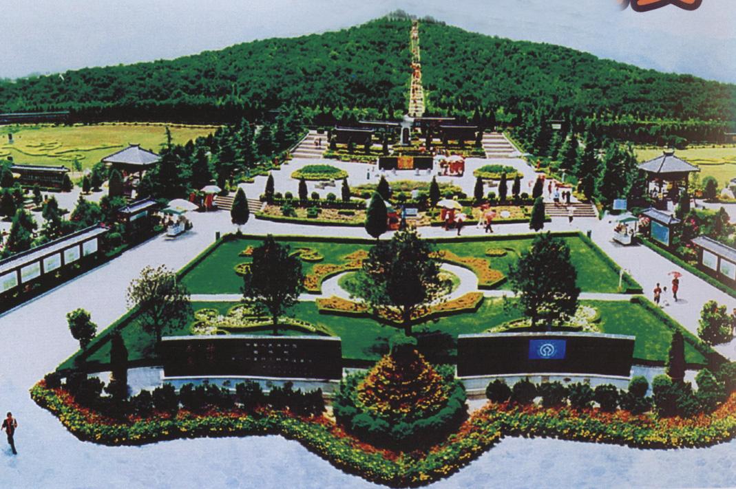 秦始皇陵墓和玛雅金字塔,秦始皇陵墓与金字塔哪个早