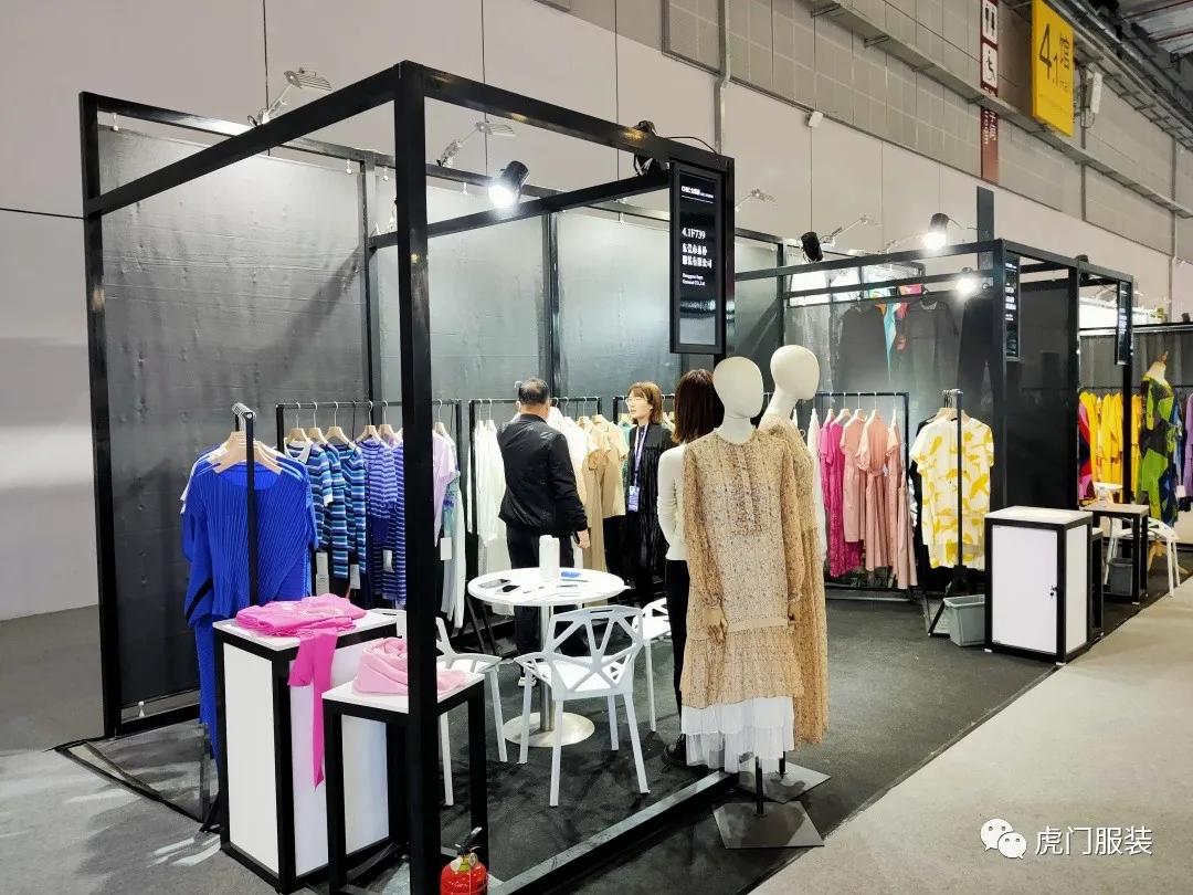 实力展示，重磅大秀，超“燃”派对，虎门服装惊艳上海