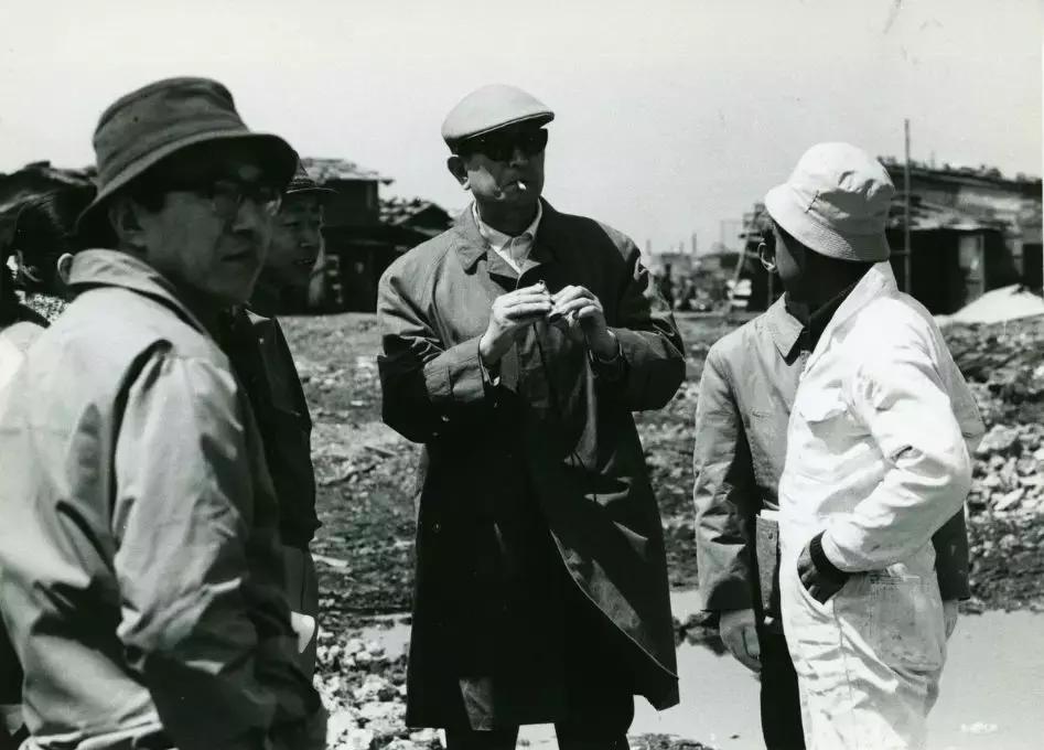 世人说我的爸爸是神，但他就是个普通人