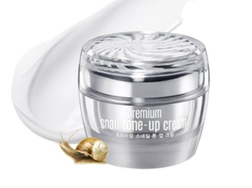 什么品牌的素颜霜又滋润又遮瑕,哪个牌子素颜霜遮瑕效果好又持久