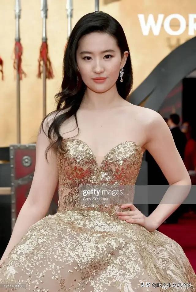 花木兰刘亦菲能翻盘吗,刘亦菲花木兰为什么是美国拍的