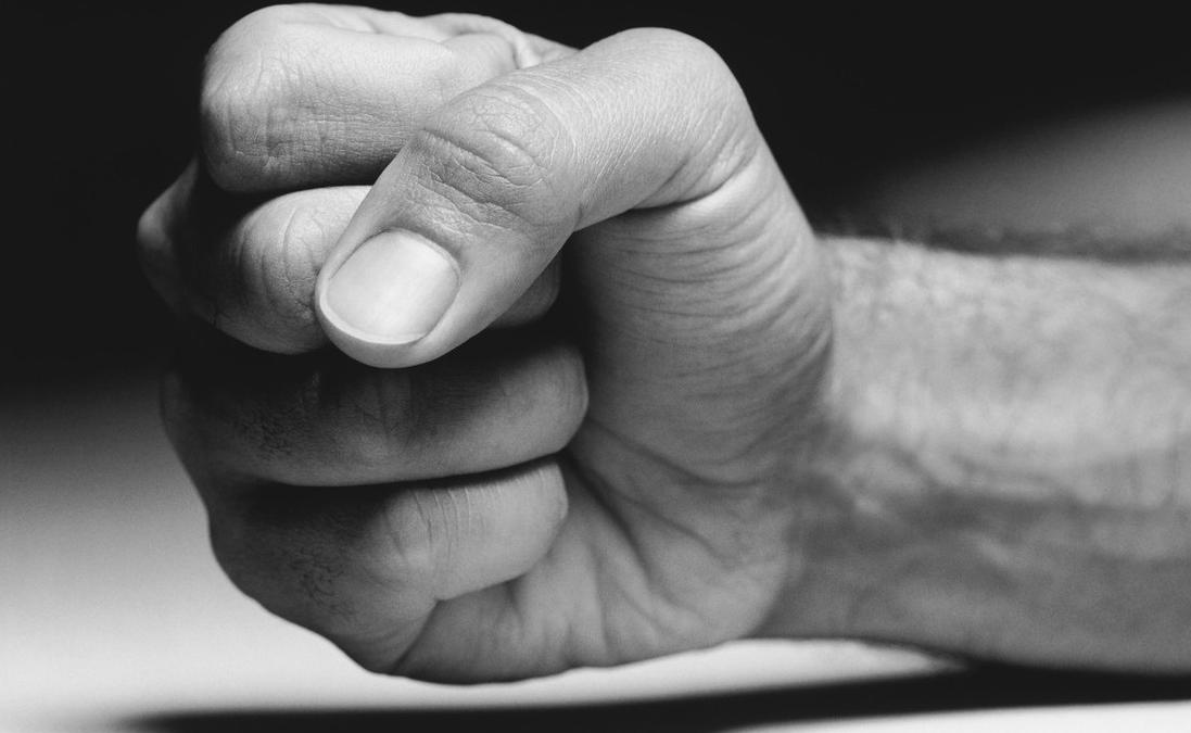 网贷有什么危害和解决方法,别的网贷逾期了影响另一个网贷吗