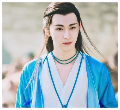 浓眉大眼虎气十足的男演员,五官端正浓眉大眼的男明星