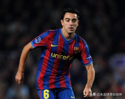 哈维对梅西回归巴萨的态度,哈维谈梅西告别巴萨