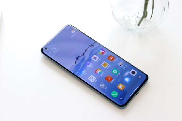 华为苹果小米旗舰机对比,三星华为小米苹果旗舰机推荐