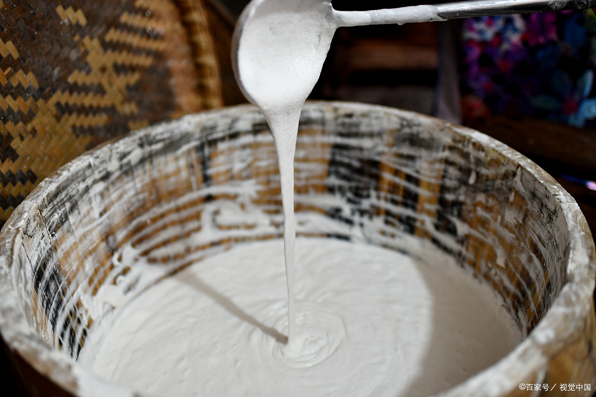 凉皮米皮家常做法,凉皮的米皮是怎么做出来的