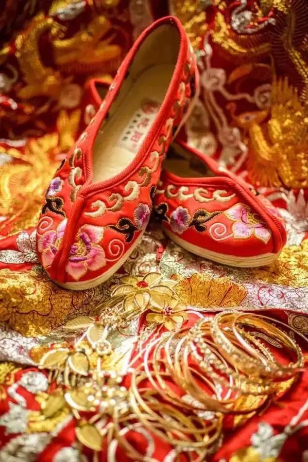 多年失传的绣花鞋,中国传统手工绣花鞋