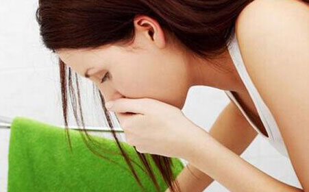 夫妻一怀孕就胎停,夫妻备孕一年不怀孕