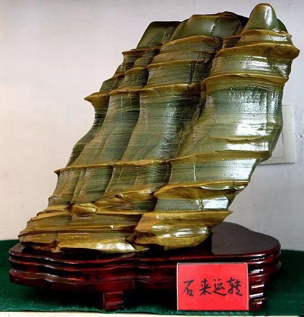 玩玉人的五个特征,玩玉之人最深度解析