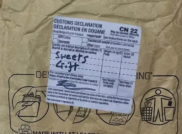 *子烟电**还能这样玩?男子收“甜蜜礼物”被抓,大小朋友要注意!