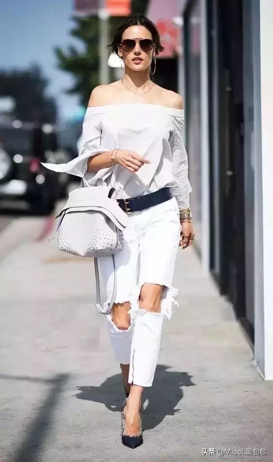 包包模特一般怎么凹造型,包包怎么摆造型