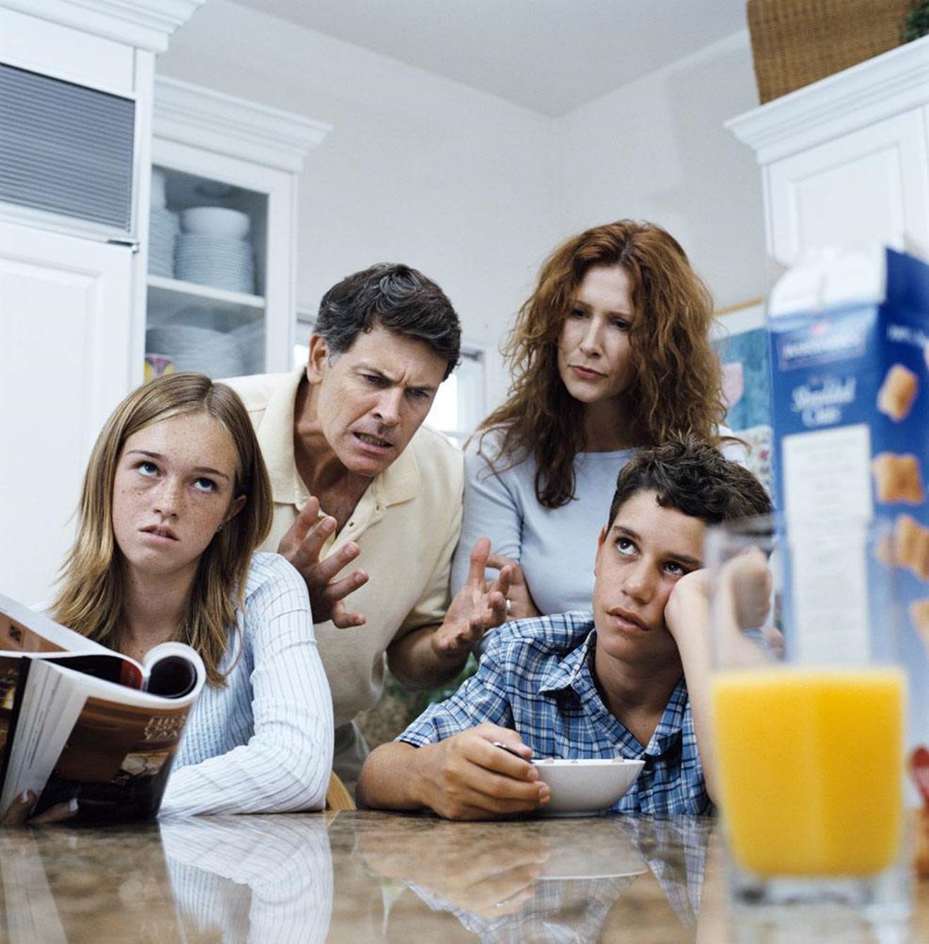 孩子顶嘴不服从管教是好还是坏,对孩子顶嘴要怎么沟通