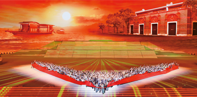 凝聚磅礴伟力引领民族复兴,理论视野筑牢民族复兴的精神支撑