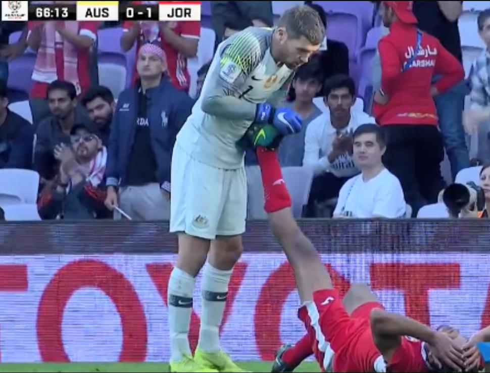 卫冕冠军爆冷不敌墨西哥,约旦1-0击败卫冕冠军