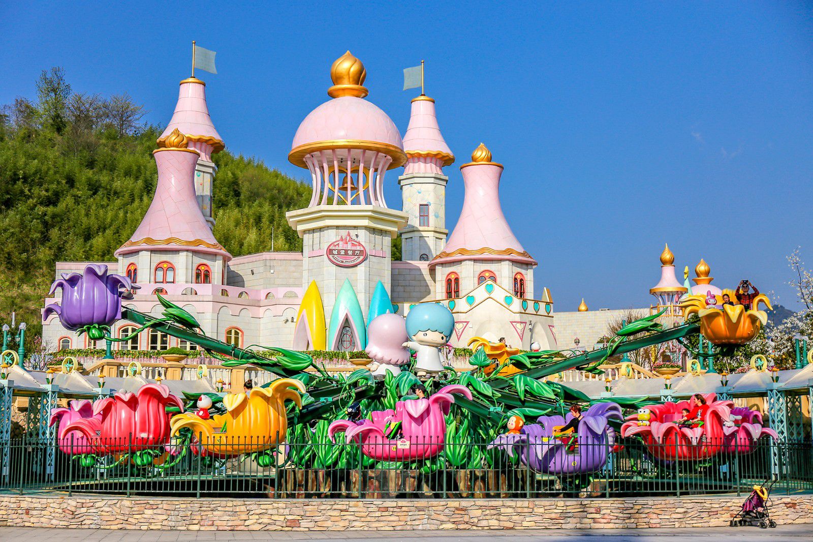 浙江安吉hellokitty主题乐园,最值得去的亲子乐园