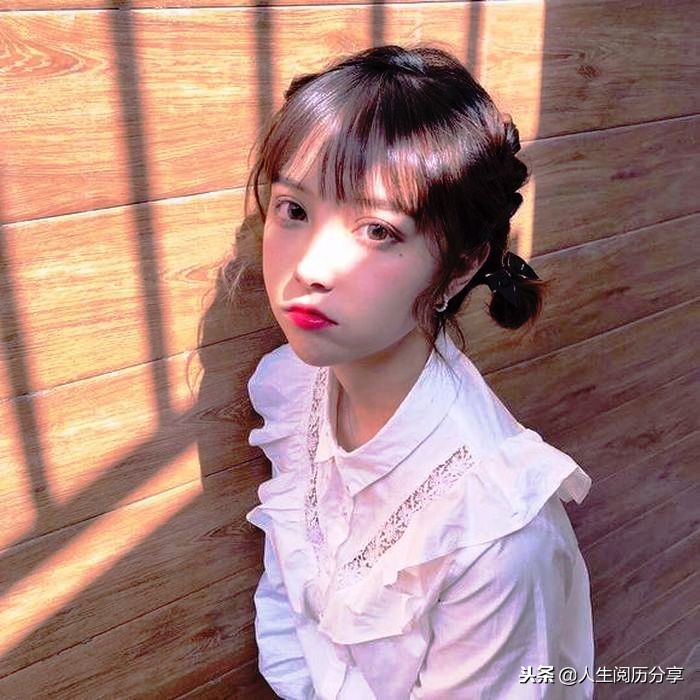 经典的爱情说说句子，唯美犀利，发朋友圈表达一下心情！