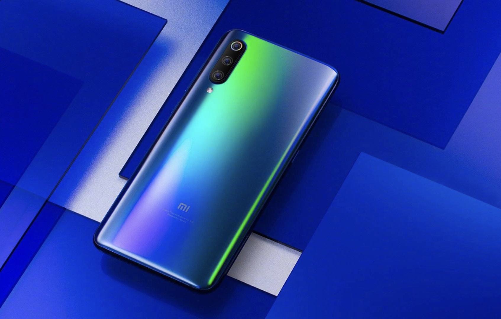 一张图引发的争议是上山还是下山,小米和荣耀互怼历史