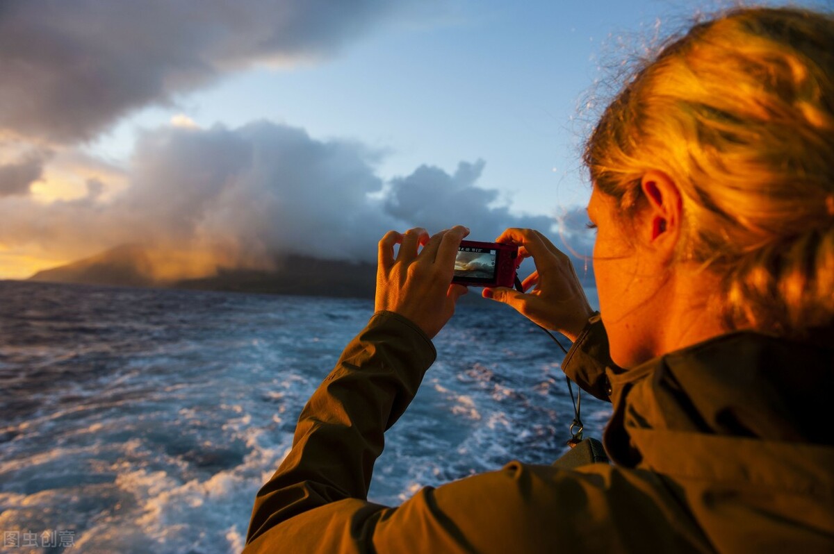 曾经的千万富翁如今一无所有,从一无所有到亿万富翁的心酸历程
