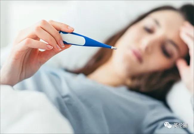 英国专门组织华人打疫苗！4名接种者亲历：低烧乏力起红疹关节痛