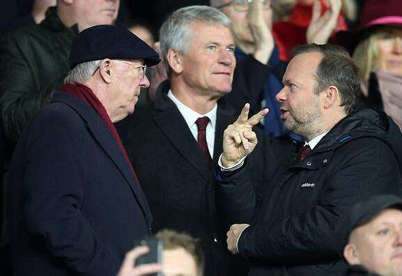 曼联高光时刻弗格森,弗格森统治下曼联最大的危机