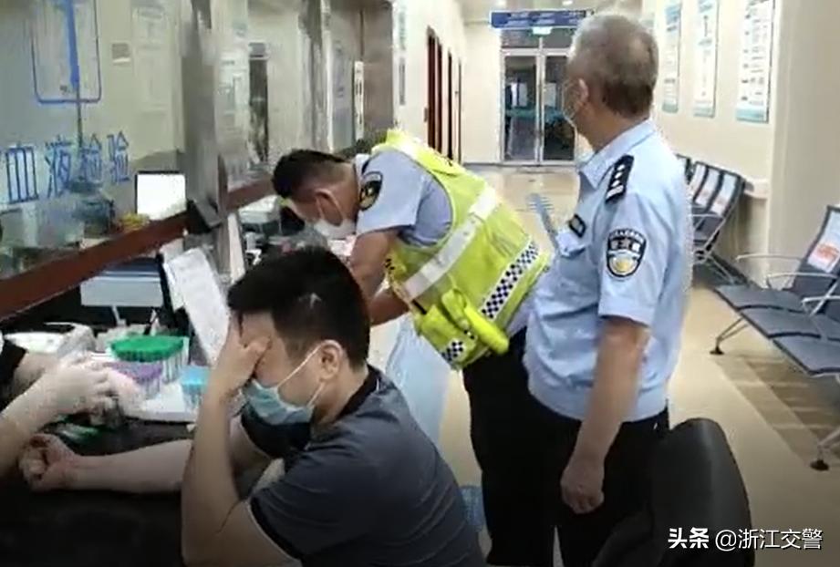 发生追尾双方都走了,发生追尾前车直接走了谁的责任