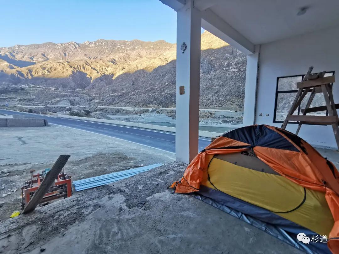 徒步进藏南线还是川藏北线,徒步进藏攻略路线