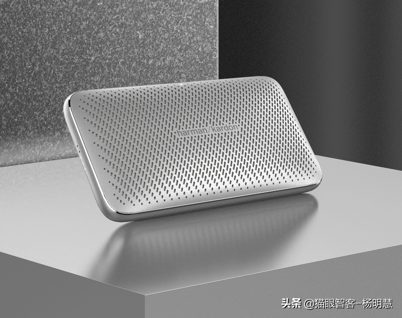 本周你错过的8个牛X黑科技|19.4.12期