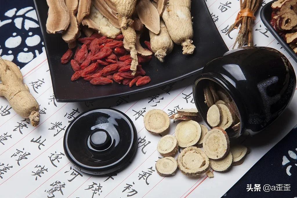 代煎和颗粒的区别,中药免煎颗粒好还是自己熬的好