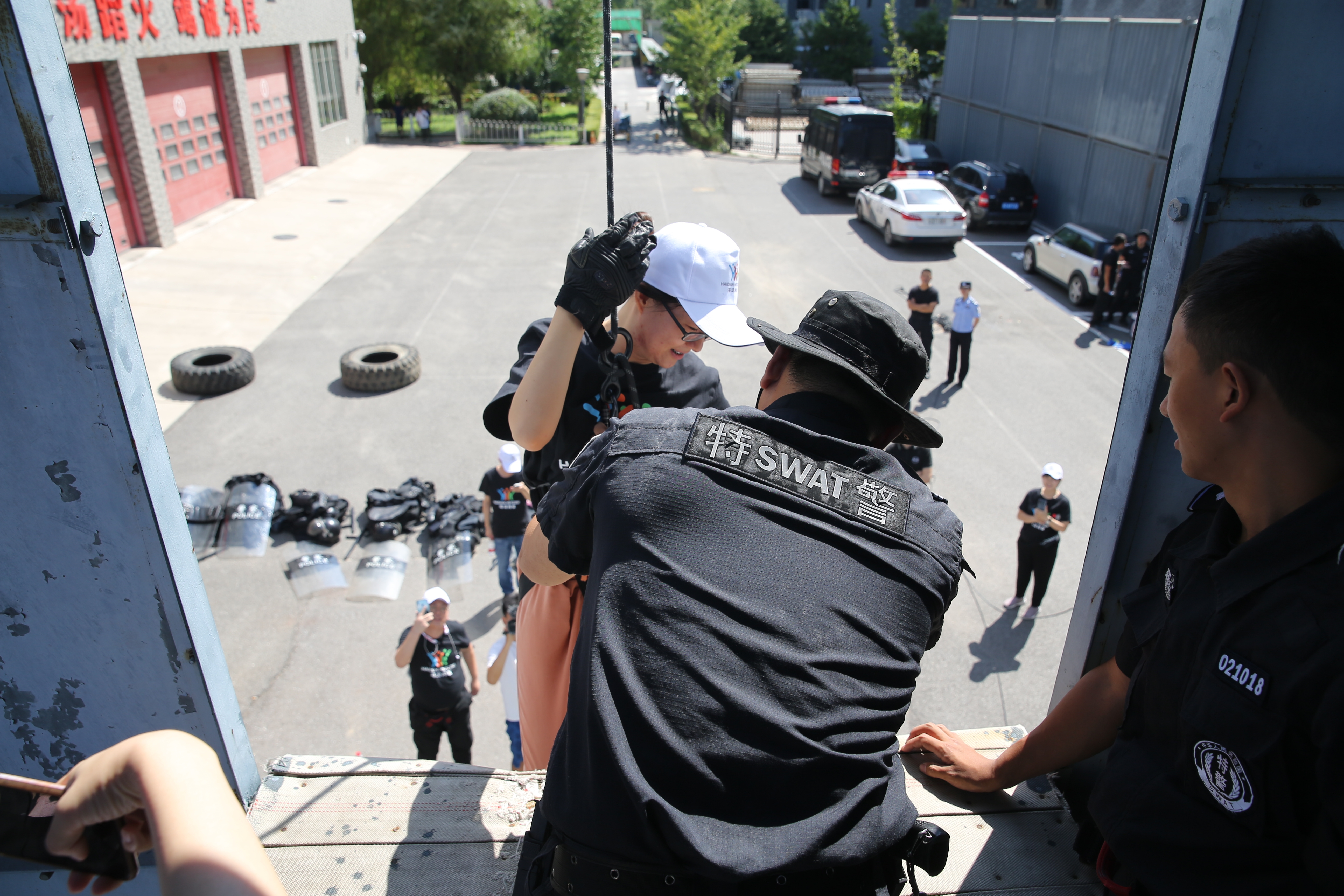 巡特警训练活动,欢乐警营