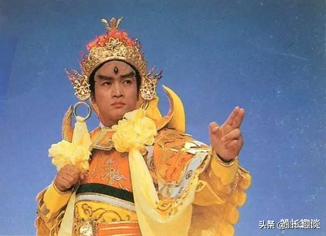 大闹天宫孙悟空一打十万,孙悟空打十万天兵天将名场面