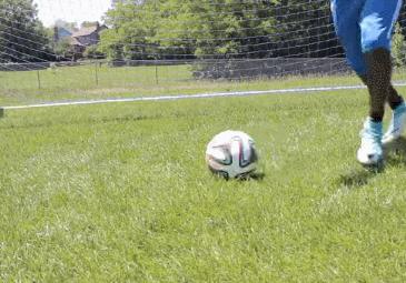 10分钟7个提高球感的控球练习,9个初学者控球动作