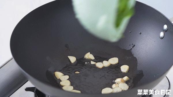 简单省事开胃下饭越吃越过瘾,简单三步搞定怎么吃都不腻