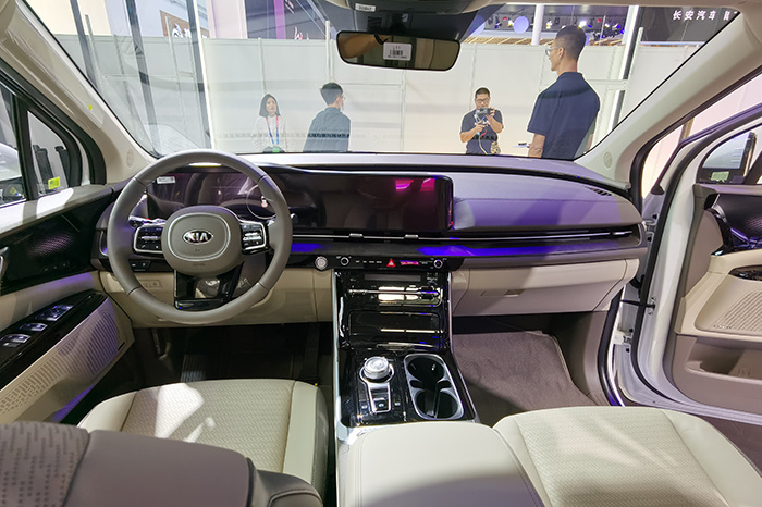 吉利星瑞和高尔夫8哪个更值得买,高尔夫和星瑞