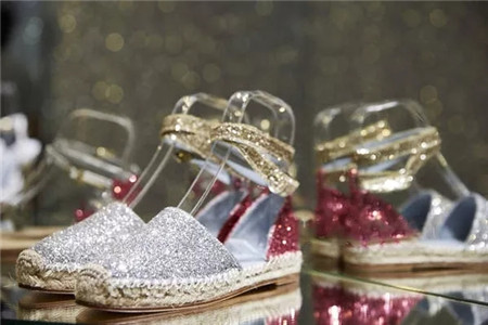 宇舶chiara低配版,宇博chiara怎么样