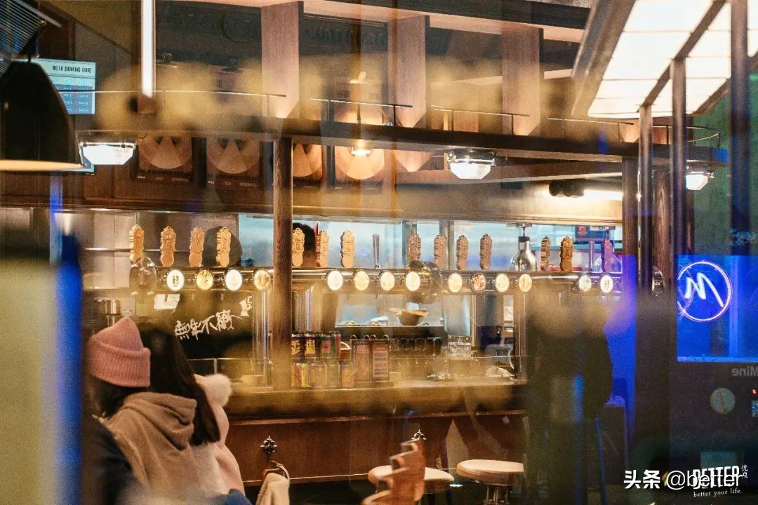 像英国诗人一样用brunch配啤酒，是我生活里的终极浪漫