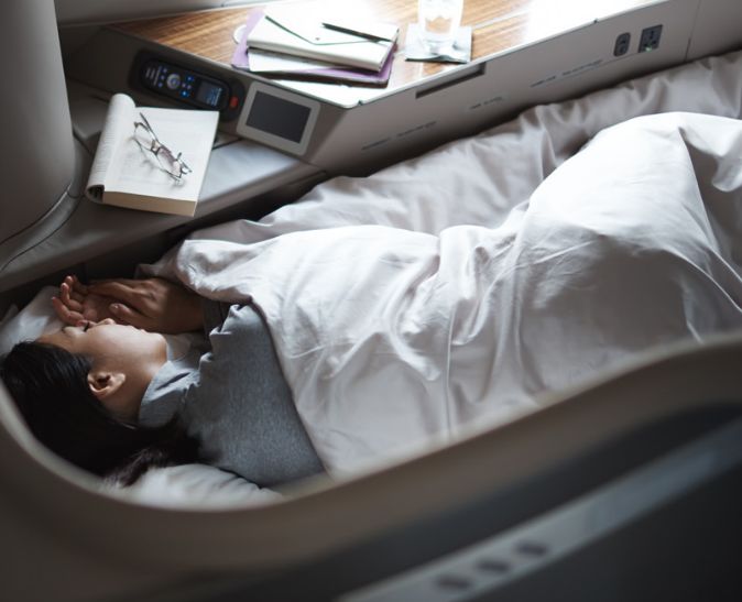 飞机头等舱最贵的一张多少钱,坐一次飞机头等舱要多少钱