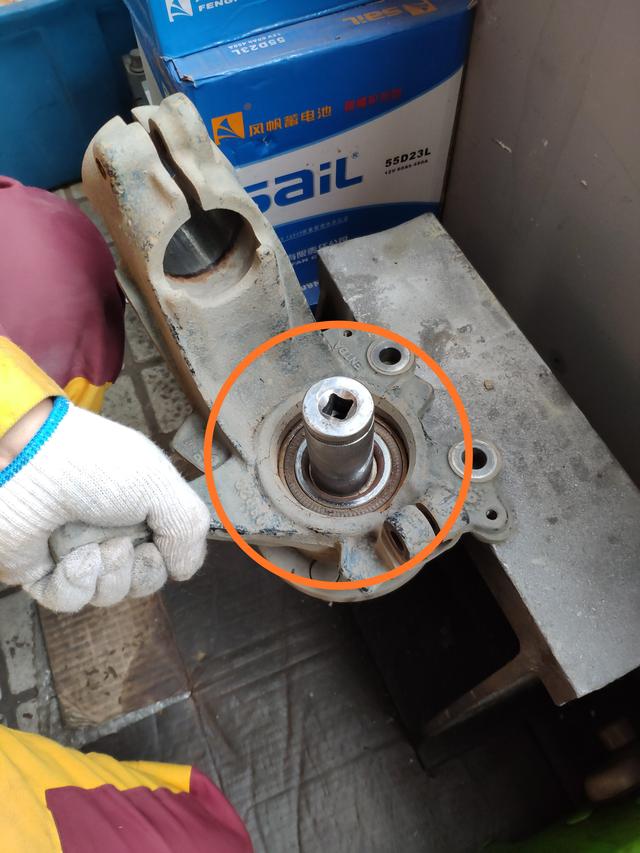 福特翼虎前底盘异响,福特翼虎前底盘哒哒异响