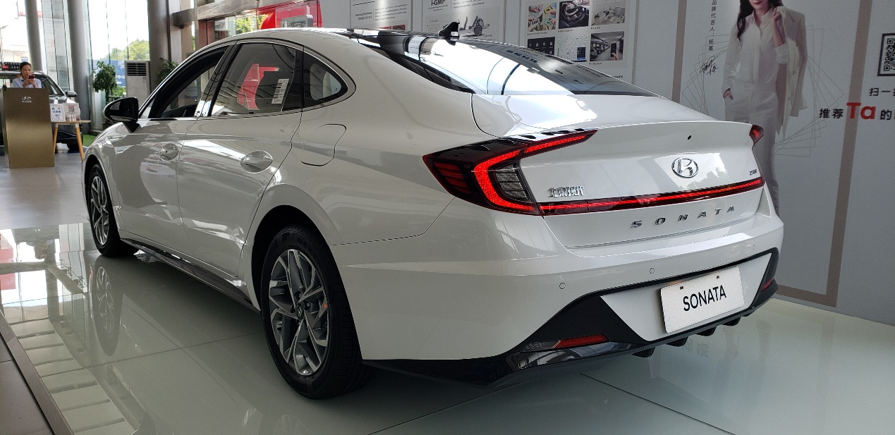 北京现代4s店看车,北京现代临沂4s店索纳塔