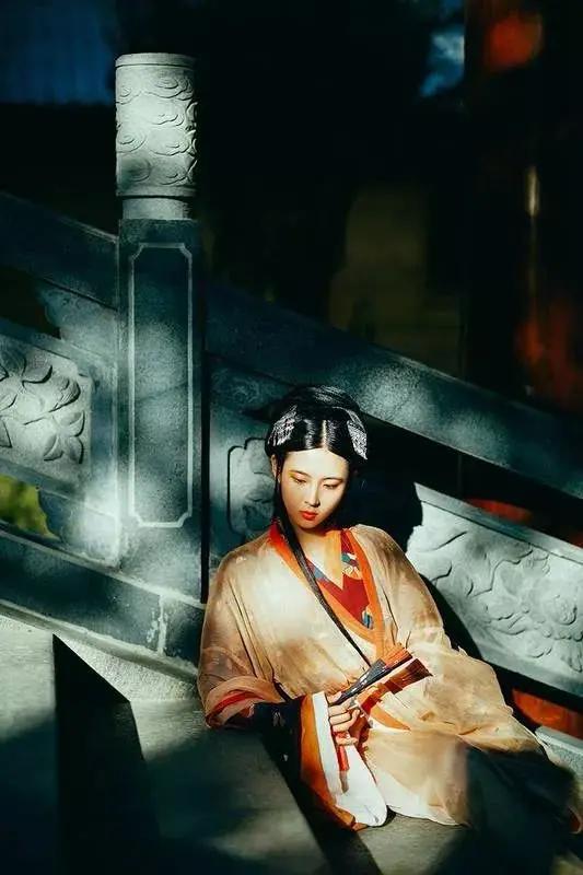 陌上飘尘七律100首,陌上飘尘原文