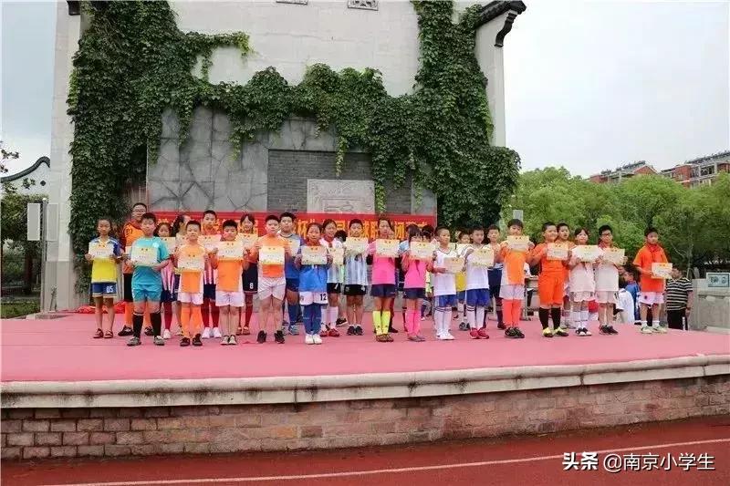 卓雅小学足球比赛,白云区第五届中小学生足球联赛