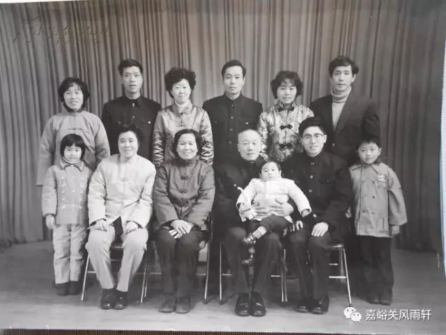 （城市记忆之六）无法忘记的“新华照相馆”－－于超英