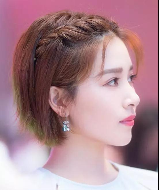 卷发老气怎么补救,直发显年轻卷发显老气