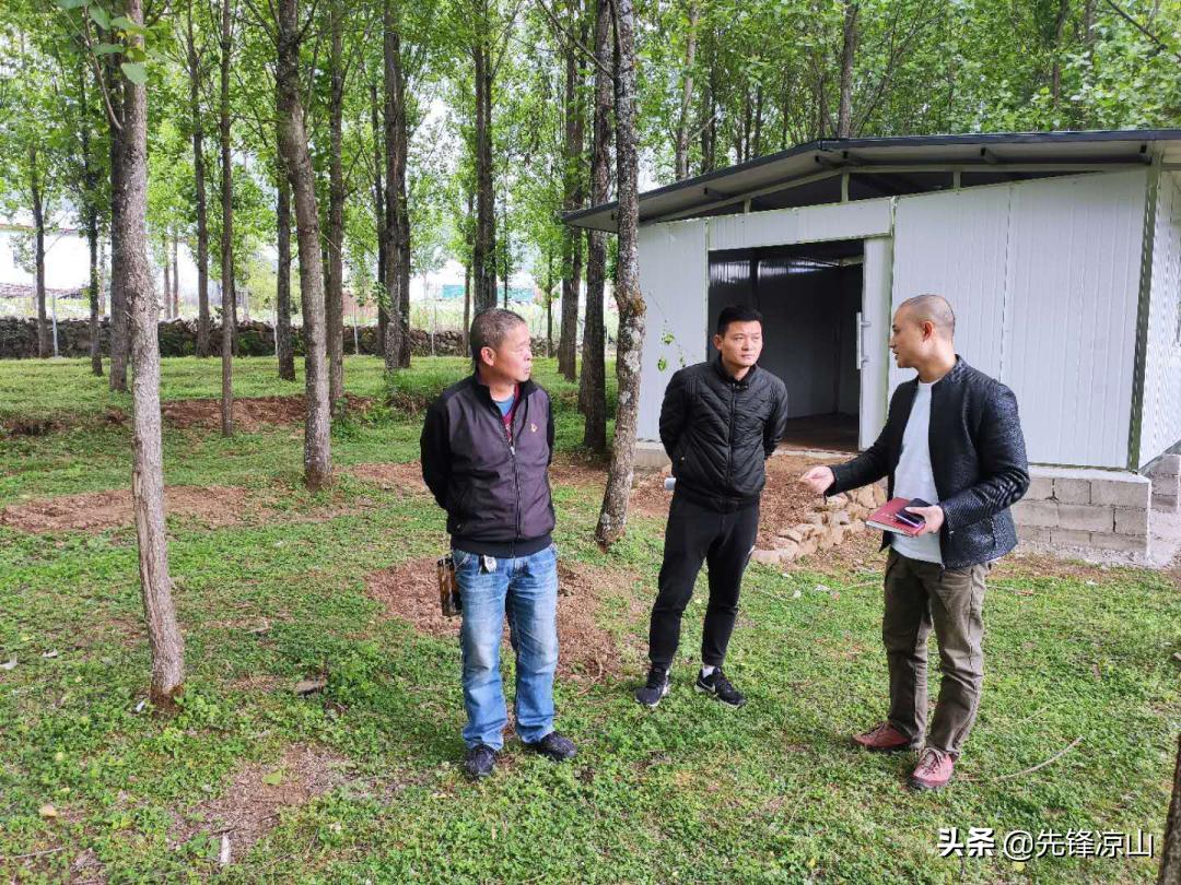 23年执着坚守只为兑现一个承诺——普格县五道箐乡洛果村第一书记刘维